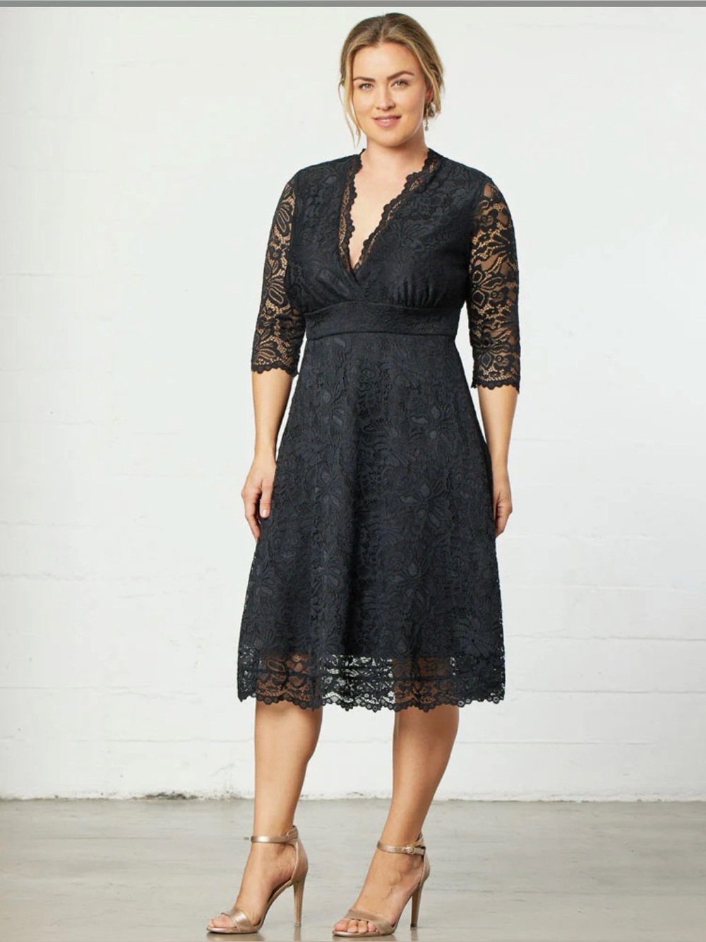 Black Mademoiselle Lace Cocktail Dress in a plus size woman’s 2X (18-20)